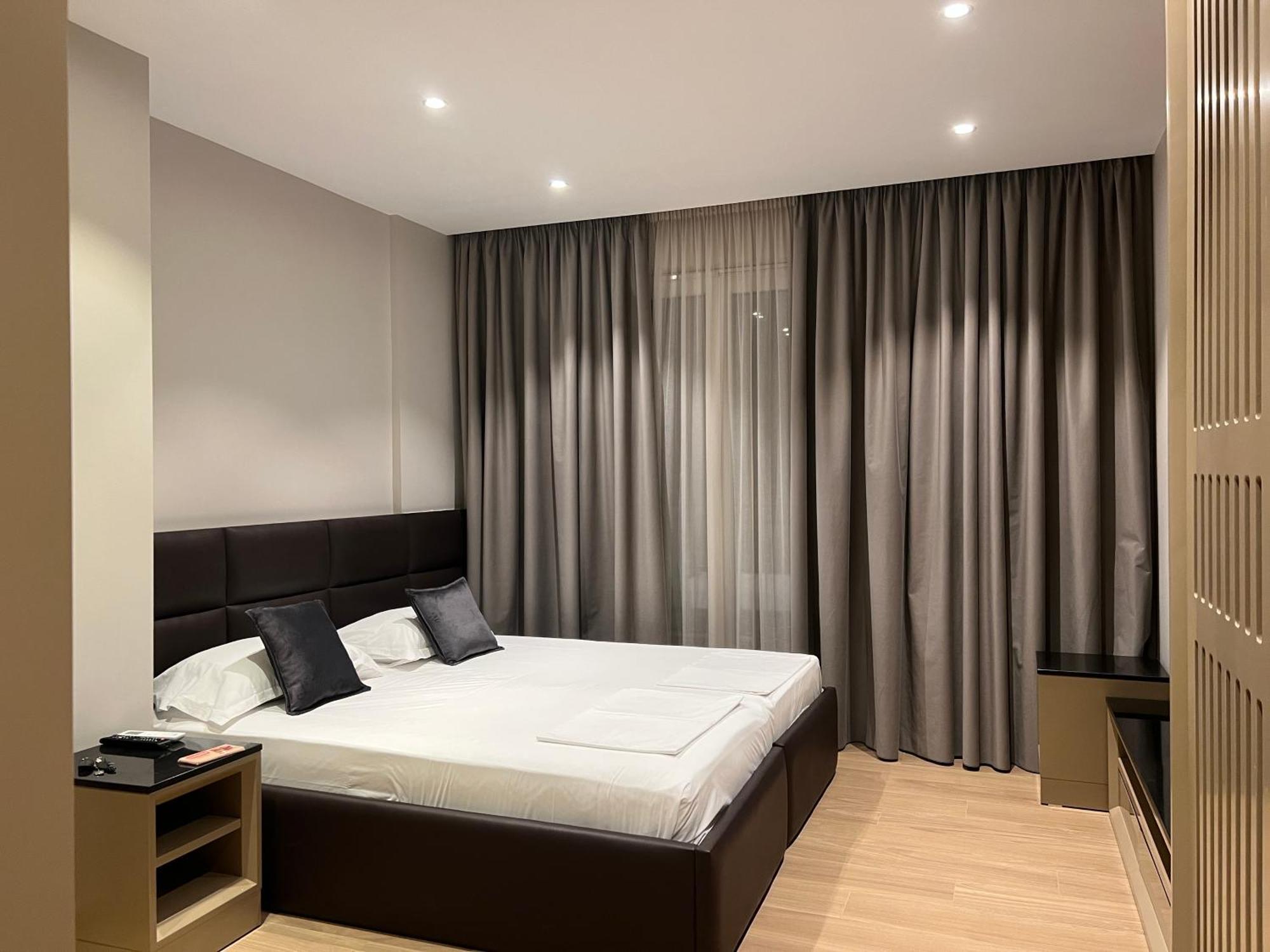 Coastline Luxury Apart Hotel ゴーレム エクステリア 写真