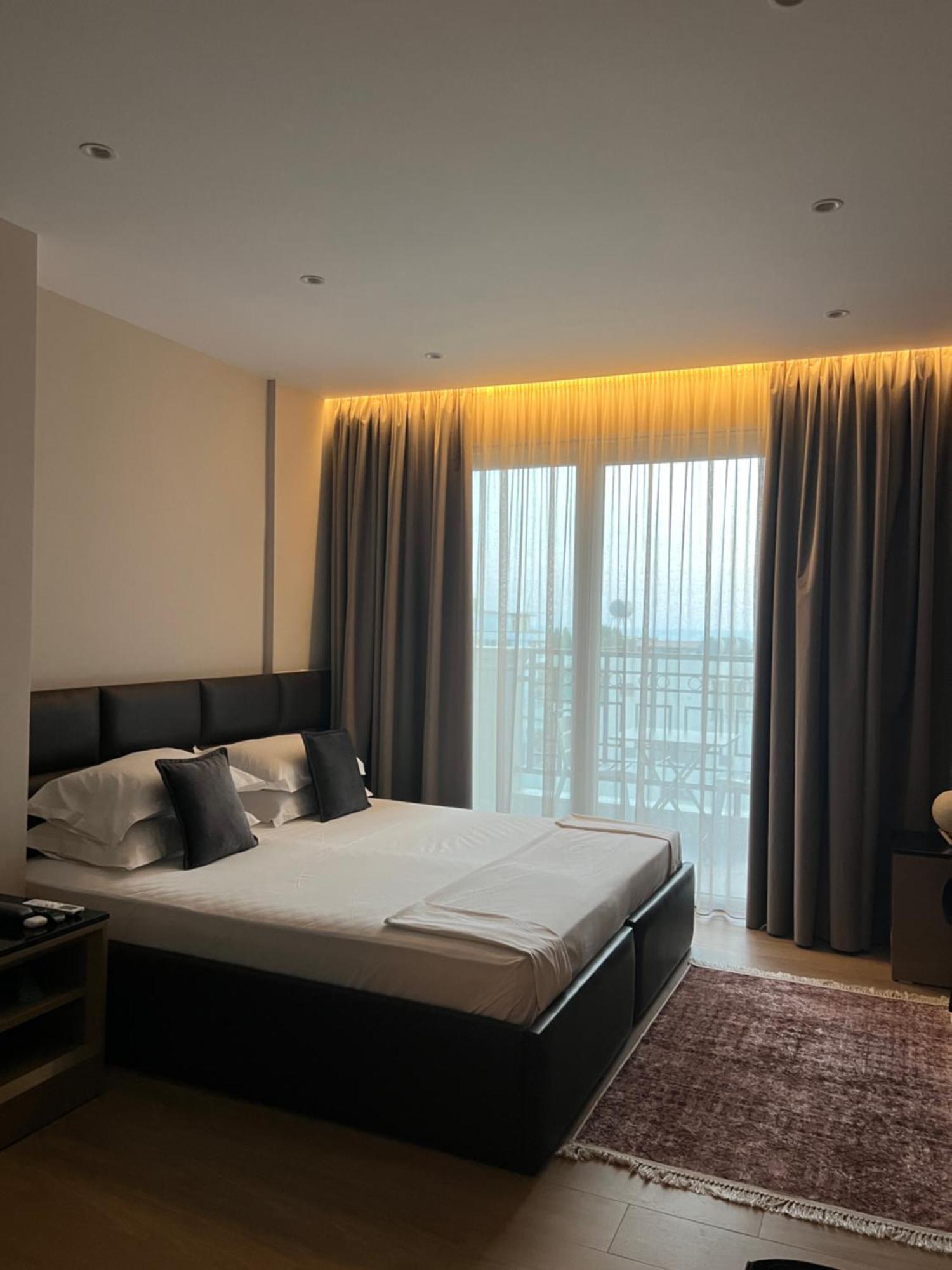 Coastline Luxury Apart Hotel ゴーレム エクステリア 写真