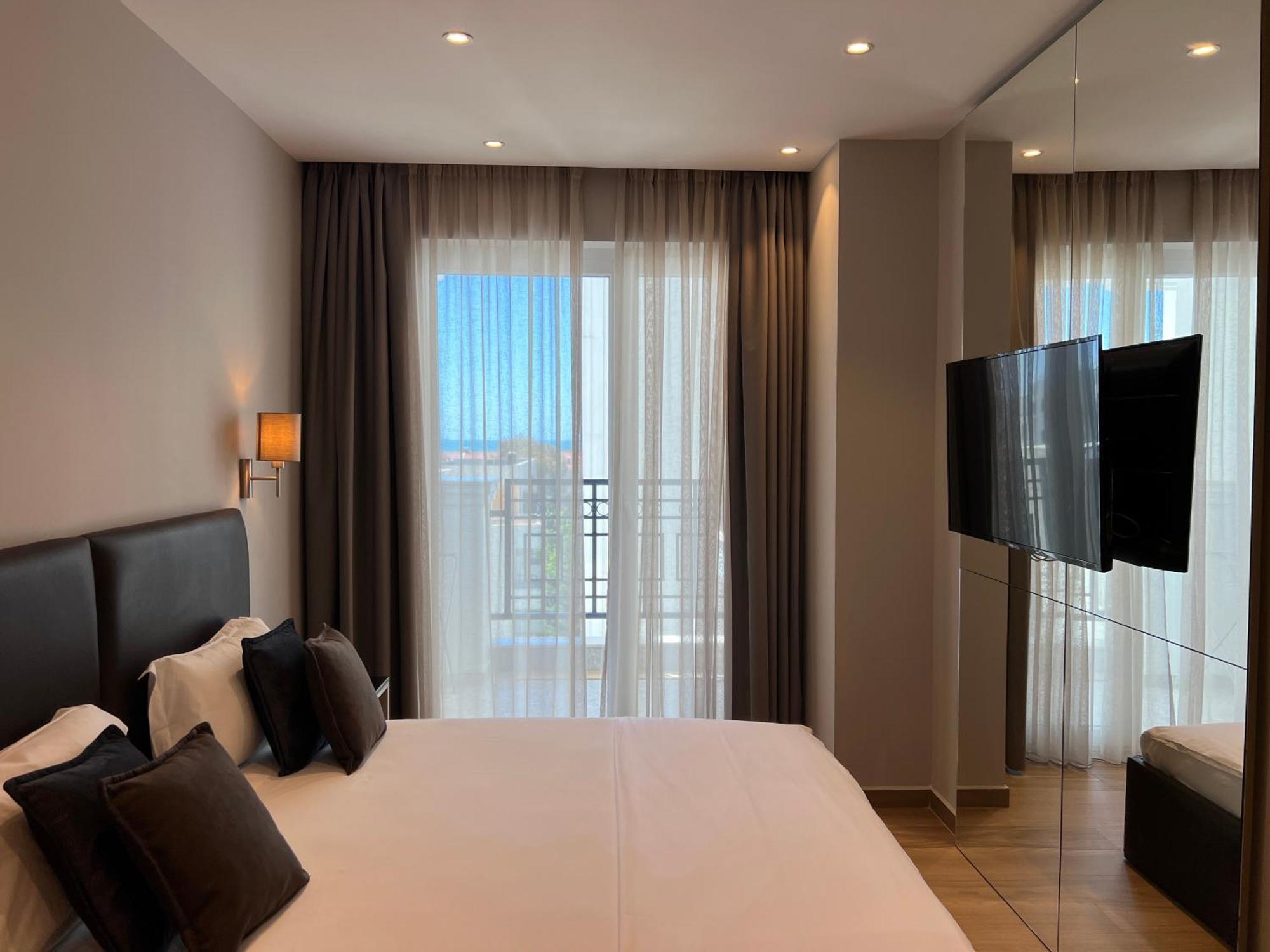 Coastline Luxury Apart Hotel ゴーレム エクステリア 写真